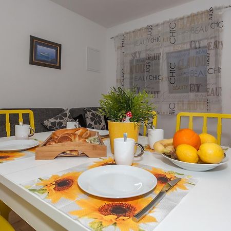 Apartment Dome Biograd Na Moru Eksteriør billede