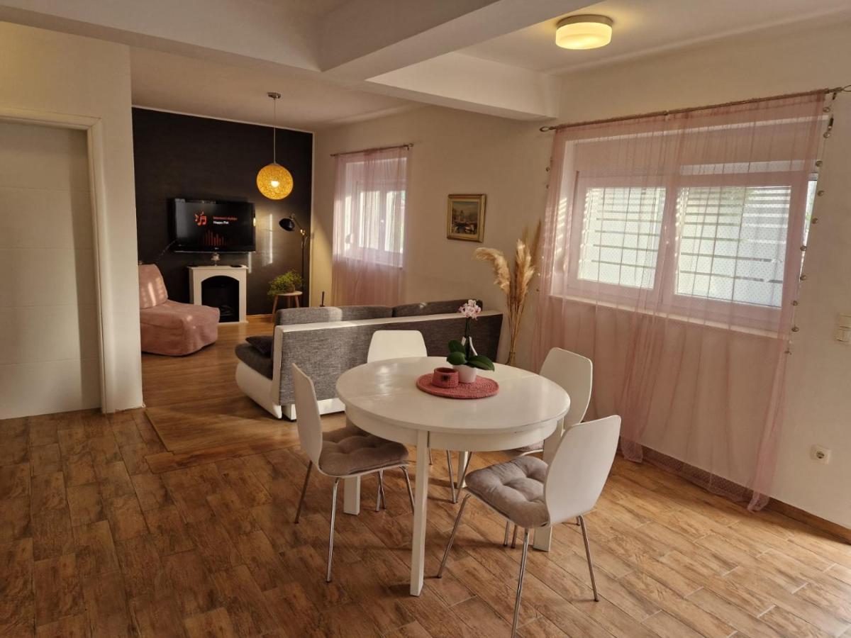 Apartment Dome Biograd Na Moru Eksteriør billede