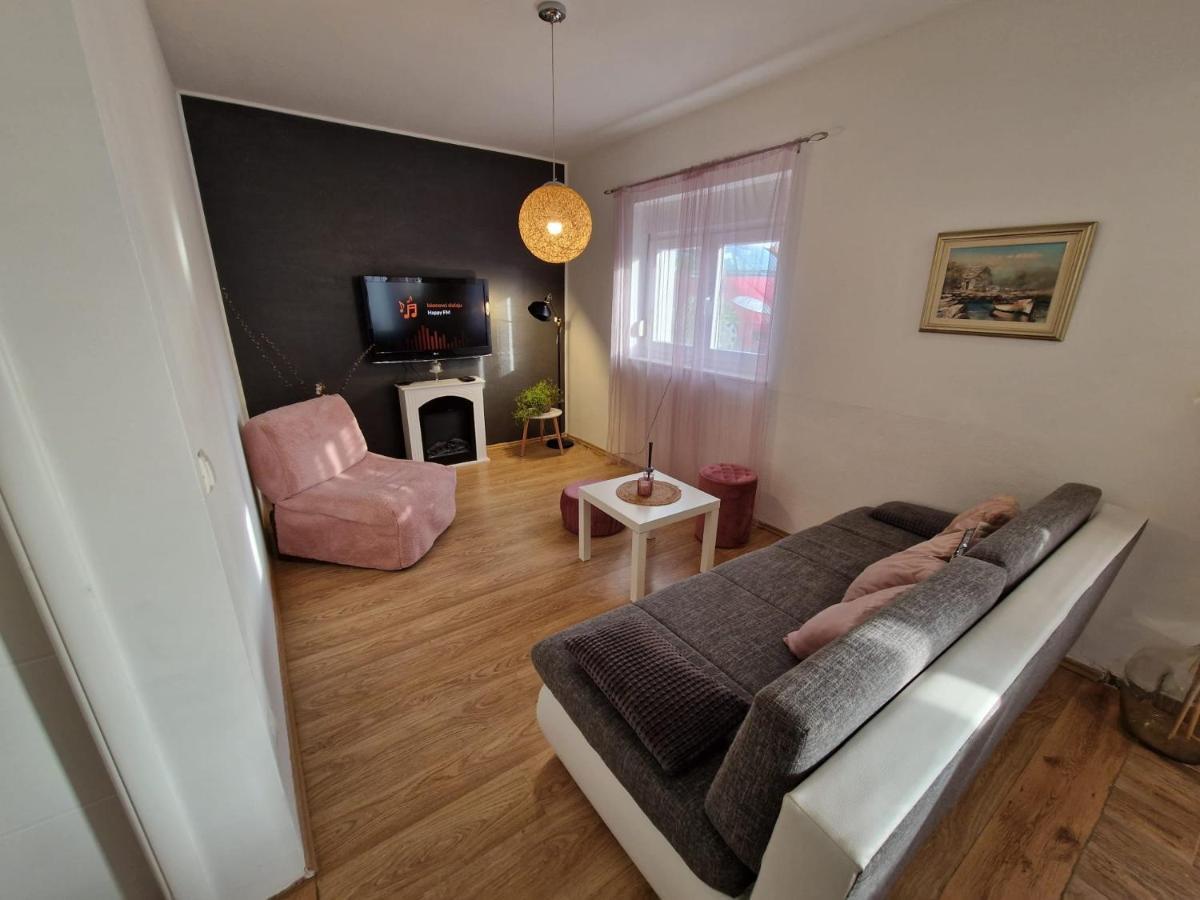 Apartment Dome Biograd Na Moru Eksteriør billede